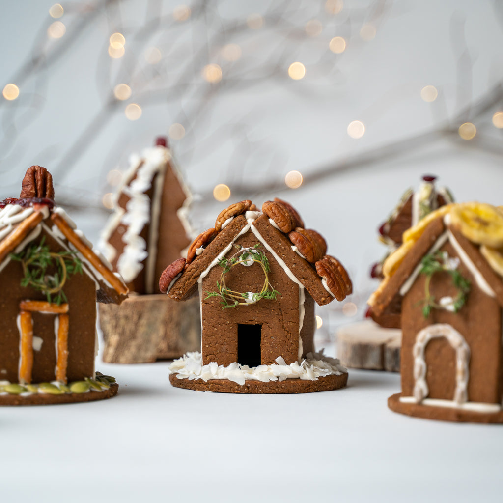 Mini Gingerbread Houses - [FREE TEMPLATE]