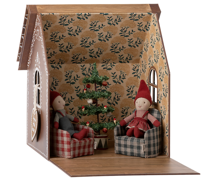 Gingerbread House, Small