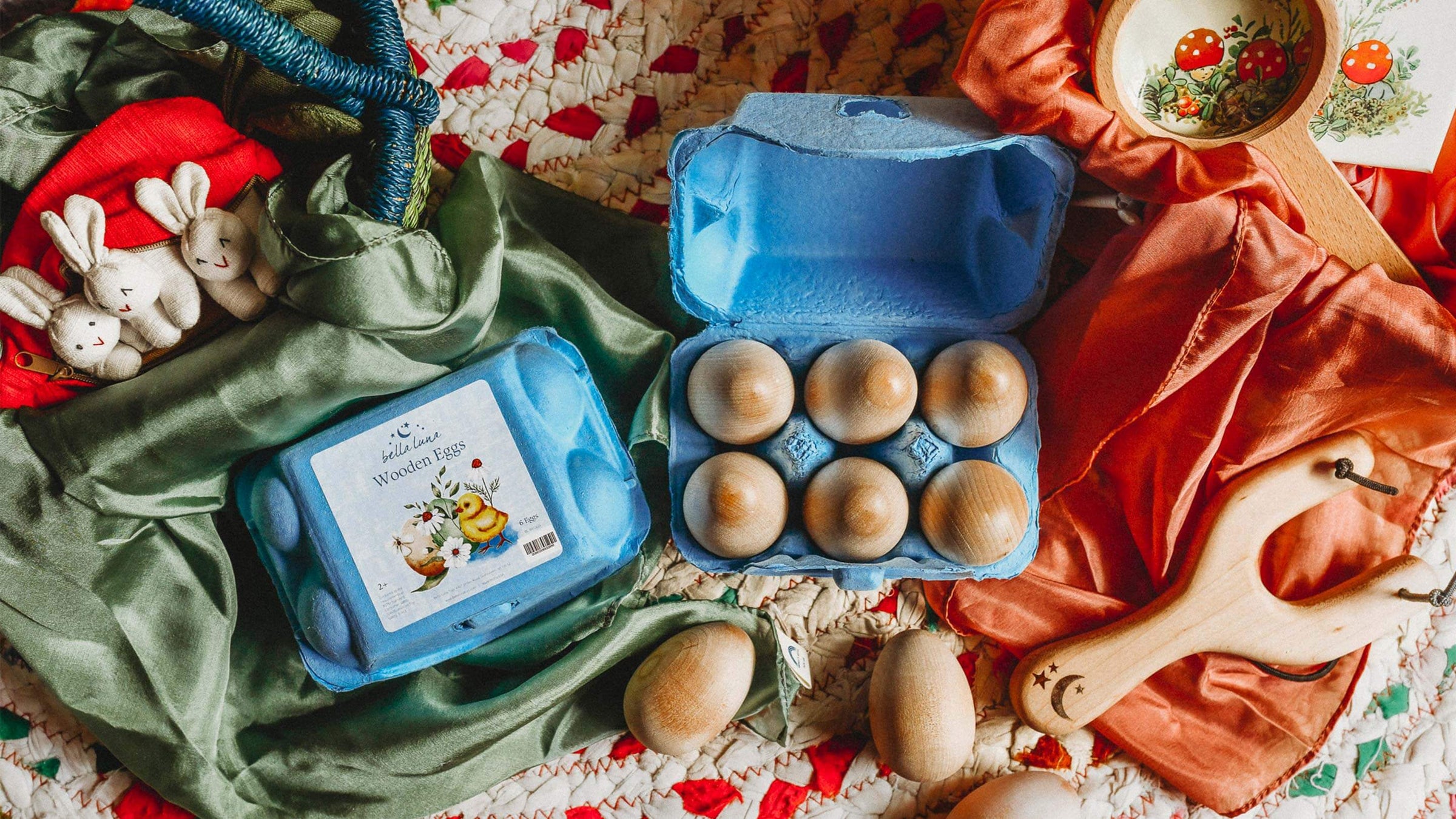 Bella Luna Wooden Eggs with play silks